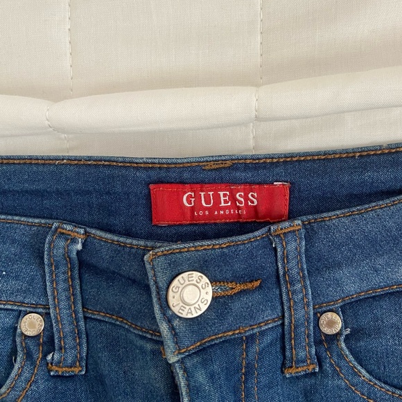 Guess short - US4-6 - Picture 2 of 3